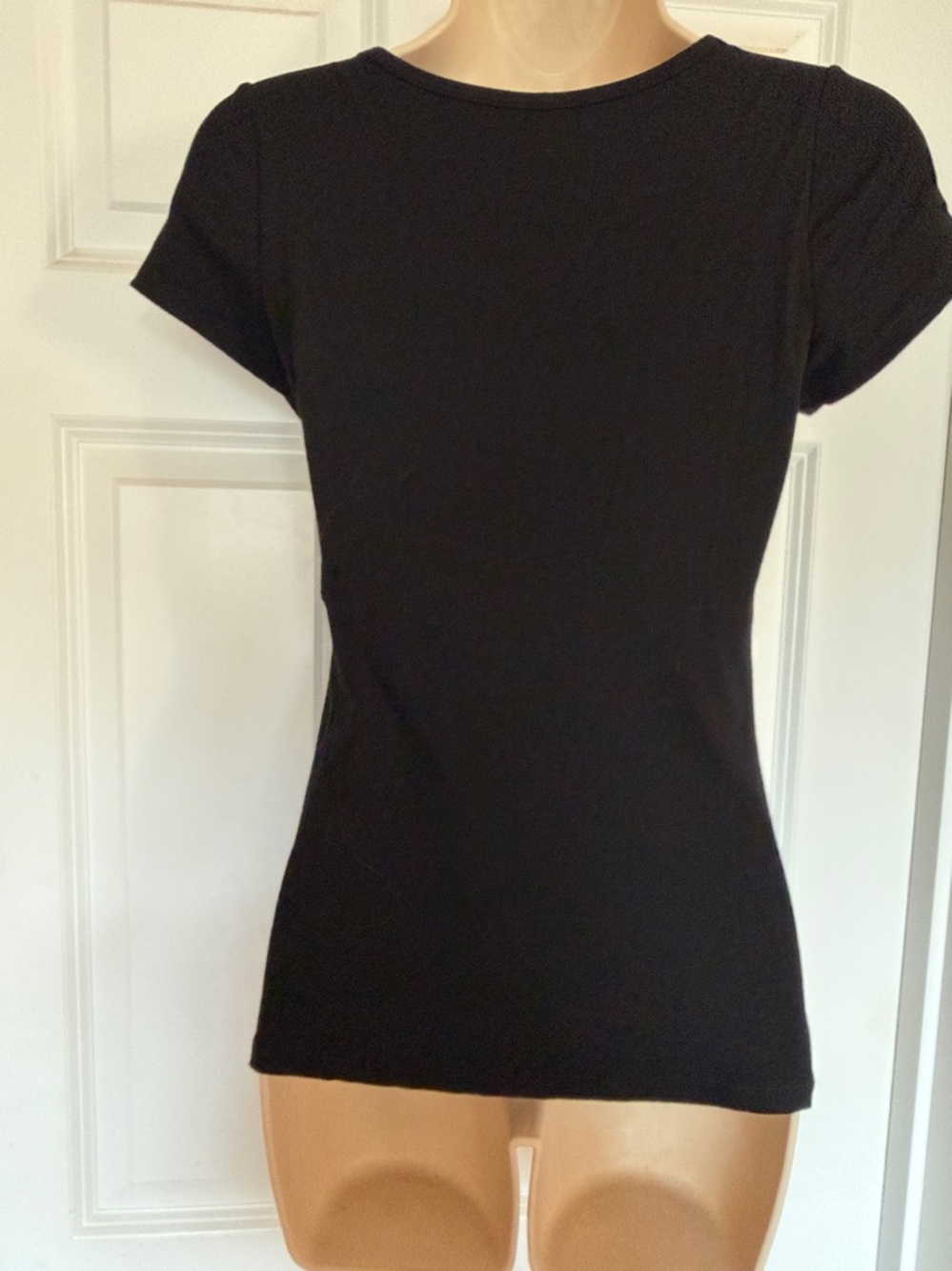 Klassy Network Ribbed Brami Henley Top - Picture 4 of 5